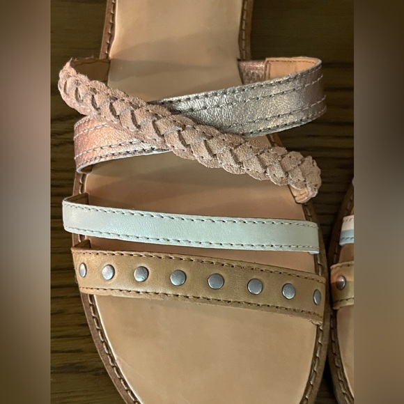 FRYE And CO Sandals Evie Mixed Strap Stud Caramel Multi Size 9.5 Fits like 10 - Picture 4 of 7